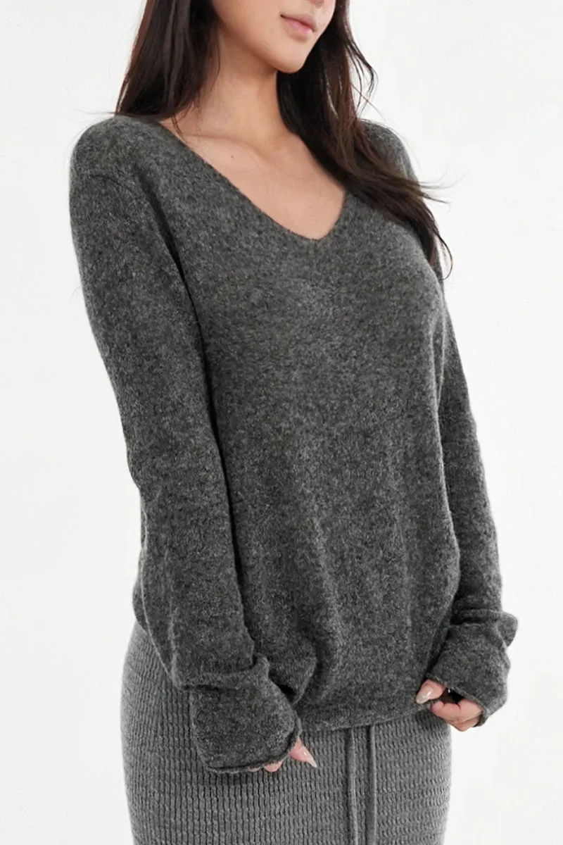 Oversized Wool-Mohair Blend V-Neck Pullover Sweater in Burgundy