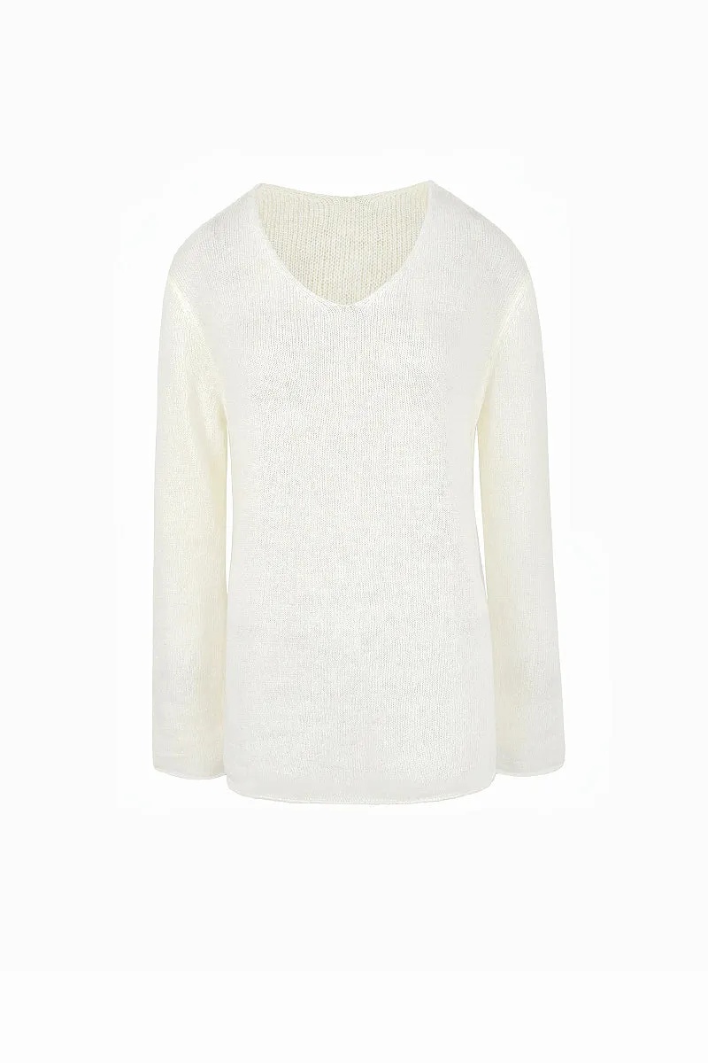 Oversized Wool-Mohair Blend V-Neck Pullover Sweater in Burgundy