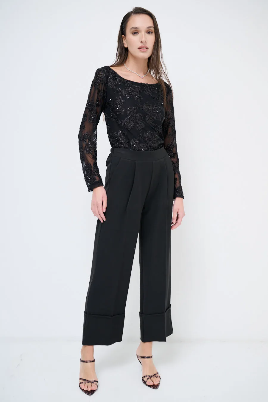 Pleated wide-leg trousers wholesale