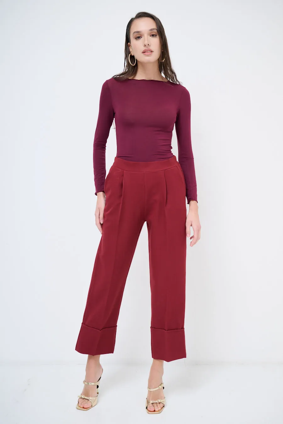 Pleated wide-leg trousers wholesale