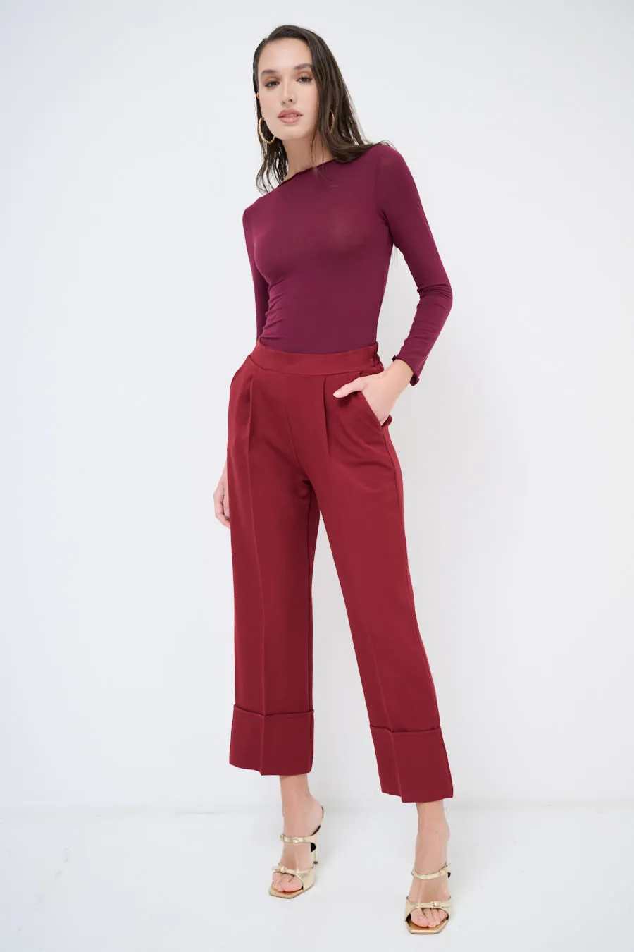 Pleated wide-leg trousers wholesale
