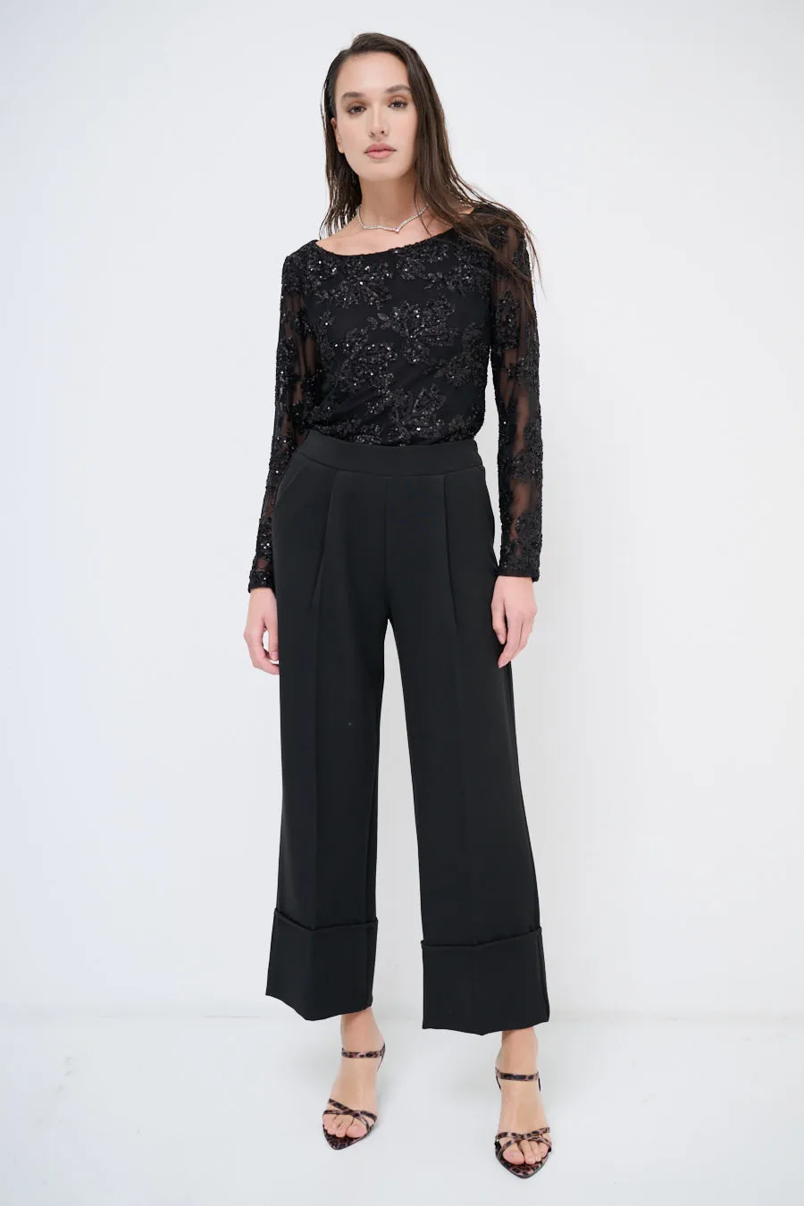 Pleated wide-leg trousers wholesale
