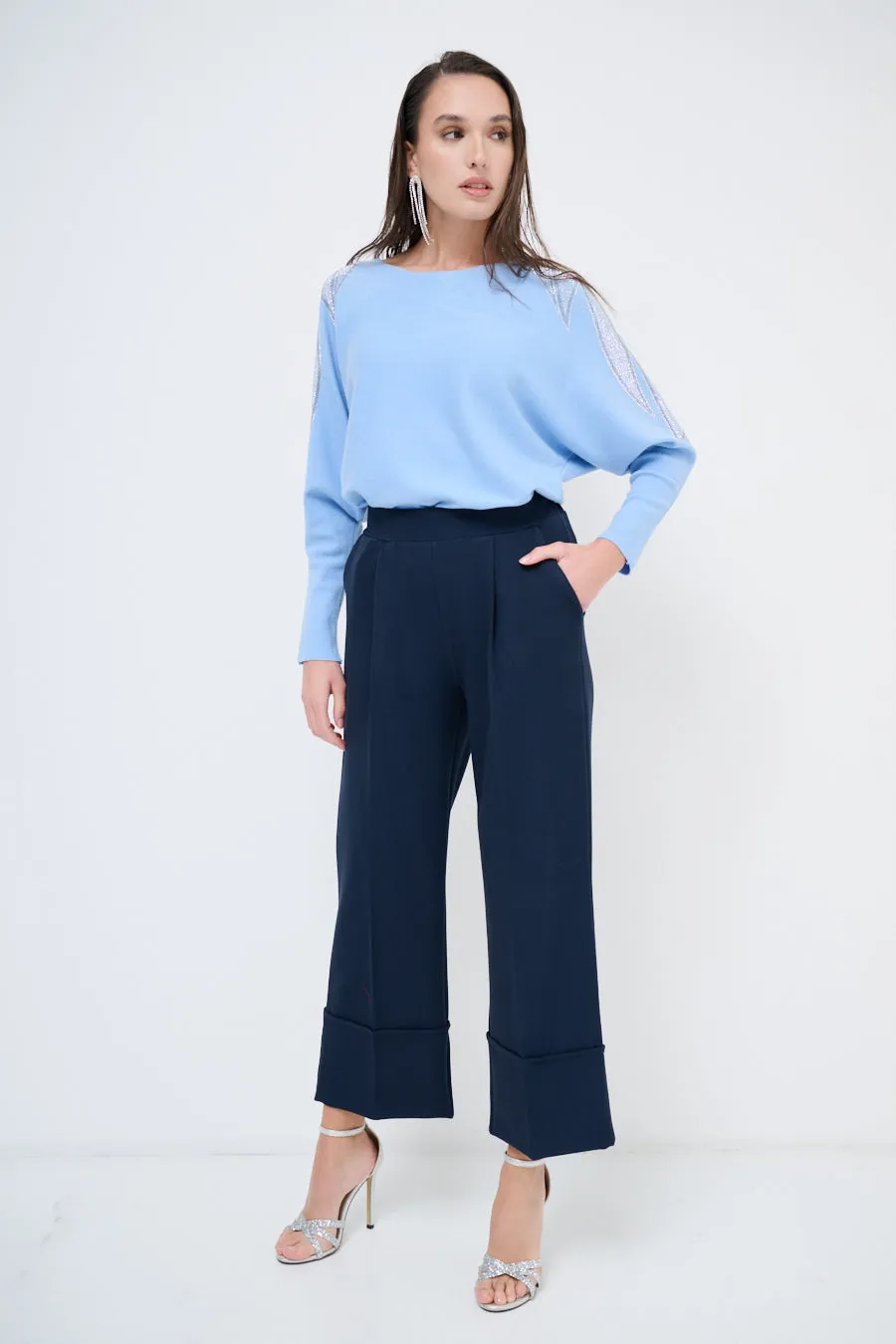 Pleated wide-leg trousers wholesale