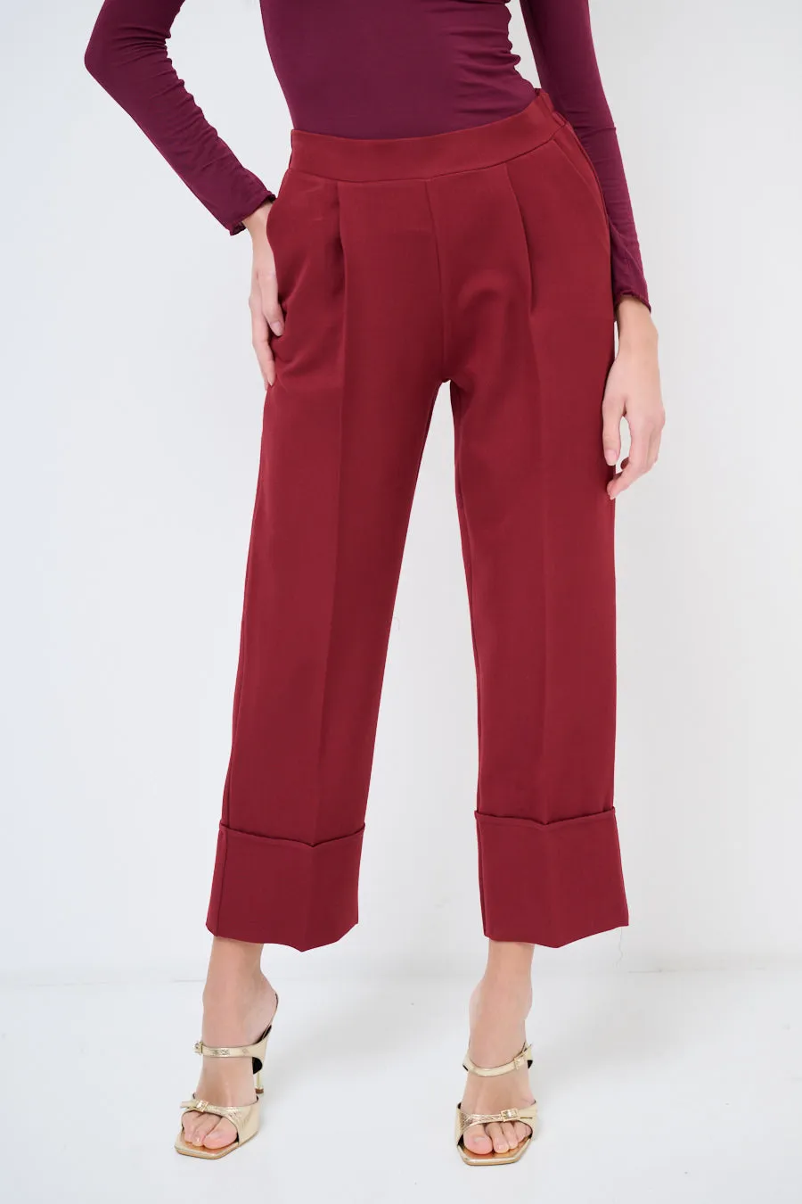 Pleated wide-leg trousers wholesale