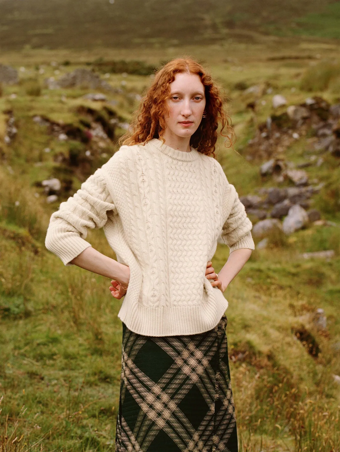 White & Warren Cashmere Blend Fisherman Sweater in Ivory